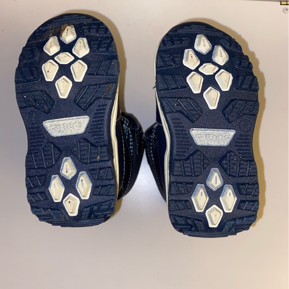 Carters toddler boy snow boots size 7 - Picture 5 of 5